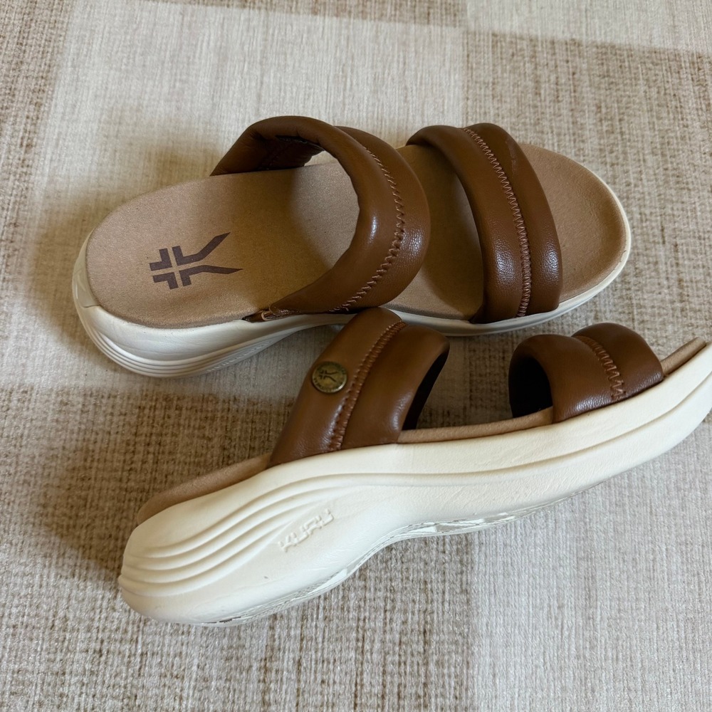 Kura Heel Better Coda Mesa Supportive Sandal in Amber Brown-Pearl White - Picture 7 of 11